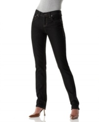 Two great looks that look great together: black and denim! These skinnies from Calvin Klein Jeans are destined to be your new go-to pair. Two great looks that look great together: black and denim! These skinnies from Calvin Klein Jeans are destined to be your new go-to pair.