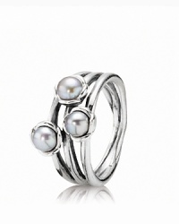 Lustrous freshwater pearls add an architectural bent to this sterling silver PANDORA ring. Lustrous freshwater pearls add an architectural bent to this sterling silver PANDORA ring.