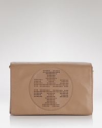 Tap into practical accessorizing with this this logo-stamped crossbdoy from Tory Burch. Stylish for everyday, this versatile design comes equipped with ample interior pockets for on-the-go ease. Tap into practical accessorizing with this this logo-stamped crossbdoy from Tory Burch. Stylish for everyday, this versatile design comes equipped with ample interior pockets for on-the-go ease.