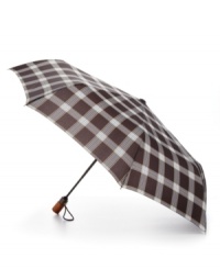 With help from London Fog's signature style, you'll stay dry and in fashion. The lightweight, durable design of this automatic umbrella won't let you down, even in the worst downpour. With help from London Fog's signature style, you'll stay dry and in fashion. The lightweight, durable design of this automatic umbrella won't let you down, even in the worst downpour.
