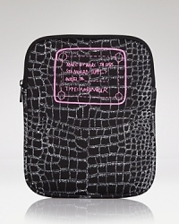 The writing is on this neoprene MARC BY MARC JACOBS case, which is cleverly constructed to conceal (and protect) your iPad. The writing is on this neoprene MARC BY MARC JACOBS case, which is cleverly constructed to conceal (and protect) your iPad.