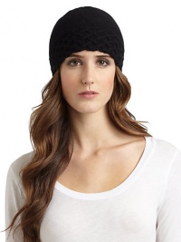 THE LOOKWoven construction with basket weave detailingTHE MATERIALCashmere/extrafine woolCARE & ORIGINDry cleanImported THE LOOKWoven construction with basket weave detailingTHE MATERIALCashmere/extrafine woolCARE & ORIGINDry cleanImported