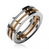 New 316L Stainless Steel 3 Connected Piece Ring IP Rose Gold Center; Comes With FREE Gift Box New 316L Stainless Steel 3 Connected Piece Ring IP Rose Gold Center; Comes With FREE Gift Box