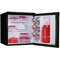 Danby DAR195BL 1.8 cu.ft. All Refrigerator - Black Danby DAR195BL 1.8 cu.ft. All Refrigerator - Black