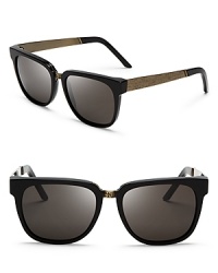 With an oversized cat eye shape and subtle hieroglyphics on the sides, these Super sunnies are super glam. With an oversized cat eye shape and subtle hieroglyphics on the sides, these Super sunnies are super glam.