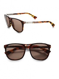 THE LOOKRounded square style Variegated acetate framesCutout detail on bridgeLogo etched lens Metal-accented logo templesSignature case includedTHE COLORTortoise with brown lensesORIGINMade in Italy THE LOOKRounded square style Variegated acetate framesCutout detail on bridgeLogo etched lens Metal-accented logo templesSignature case includedTHE COLORTortoise with brown lensesORIGINMade in Italy