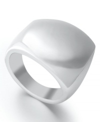 Simply silver. Giani Bernini's pretty polished ring features a teardrop wrap design in sterling silver. Size 7-1/2. Simply silver. Giani Bernini's pretty polished ring features a teardrop wrap design in sterling silver. Size 7-1/2.