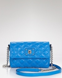 Looking effortlessly cool (day or night) is as simple as slipping on this Marc Jacobs's bag. Crafted of quilted leather with an edgy-glam chain strap, it defines it bag. Looking effortlessly cool (day or night) is as simple as slipping on this Marc Jacobs's bag. Crafted of quilted leather with an edgy-glam chain strap, it defines it bag.