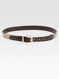 Featuring the signature look of Burberry, a timeless fashion staple.About 1 widePVC/cottonMade in Italy Featuring the signature look of Burberry, a timeless fashion staple.About 1 widePVC/cottonMade in Italy