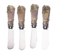 Cheese Spreader ,Set of 4 - Antique Grapes Cheese Spreader ,Set of 4 - Antique Grapes