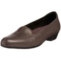 Clarks Women's Timeless Flat Clarks Women's Timeless Flat