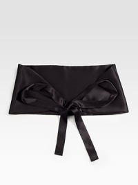 Delicate silk adds just the right touch of elegance to this timeless waist-defining piece.About 6 wideSilkImported Delicate silk adds just the right touch of elegance to this timeless waist-defining piece.About 6 wideSilkImported