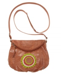 The Sak styles the Deena purse with 2 points of entry so it's doubly convenient (as well as good-looking). The Sak styles the Deena purse with 2 points of entry so it's doubly convenient (as well as good-looking).
