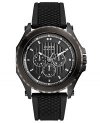 With a variety of reliable functions, this sport watch from GUESS will never leave you behind. With a variety of reliable functions, this sport watch from GUESS will never leave you behind.