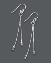 The petite version of a statement-making shoulder duster. Giani Bernini's elegantly-crafted drop earrings feature two box chains accented by polished beaded ends. Crafted from sterling silver. Approximate drop: 2 inches. The petite version of a statement-making shoulder duster. Giani Bernini's elegantly-crafted drop earrings feature two box chains accented by polished beaded ends. Crafted from sterling silver. Approximate drop: 2 inches.
