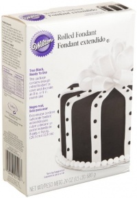 Wilton Ready-to-Use True Black Rolled Fondant, 24-Ounce Wilton Ready-to-Use True Black Rolled Fondant, 24-Ounce