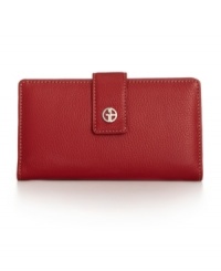 A soft leather design with signature Giani Bernini detailing. A classic frame clutch silhouette is the perfect solution to keeping you both organized and stylish at once. A soft leather design with signature Giani Bernini detailing. A classic frame clutch silhouette is the perfect solution to keeping you both organized and stylish at once.