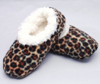 Snoozies Leopard Print Fleece Lined Womens Footies Snoozies Leopard Print Fleece Lined Womens Footies