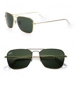 Handsome frames with the traditional aviator style. Available in gold frames with crsytal green lenses.Metal100% UV ProtectionMade in Italy