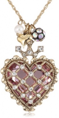 Betsey Johnson Iconic Love Bird Heart Pendant Necklace Betsey Johnson Iconic Love Bird Heart Pendant Necklace