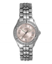 Textured details and glitz bezel add glamour to a classic watch style by GUESS. Textured details and glitz bezel add glamour to a classic watch style by GUESS.
