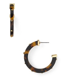 Tap into '70's-inspired elegance with this pair of Lauren Ralph Lauren hoop earrings, which flaunts retro allure with tortoiseshell accents. Tap into '70's-inspired elegance with this pair of Lauren Ralph Lauren hoop earrings, which flaunts retro allure with tortoiseshell accents.
