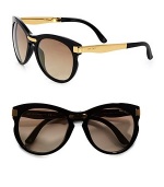 Foldable plastic frames with metal accented logo temples are the perfect travel companion. Available in shiny black with brown/gold mirror lens. Metal logo templesFoldable design for easy storage100% UV protectionMade in Italy 