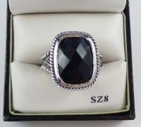 City by City Silver Tone Ring with Black Faceted Stone Size 8 City by City Silver Tone Ring with Black Faceted Stone Size 8