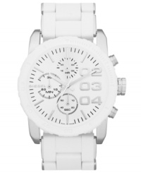 A blemish-free look, built with impeccable precision: a chronograph watch by Diesel. A blemish-free look, built with impeccable precision: a chronograph watch by Diesel.
