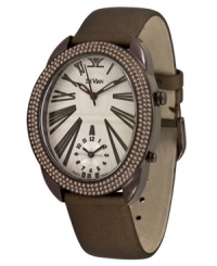 Arranged with glistening rings of elegant chocolate diamonds, this masterful Duo Midi collection watch from Le Vian takes you to never-before-seen heights. Arranged with glistening rings of elegant chocolate diamonds, this masterful Duo Midi collection watch from Le Vian takes you to never-before-seen heights.