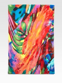 A vivid, eye-catching sheared print enlivens every beach excursion in plush, thirsty cotton. Clean edges40 X 70CottonMachine washImported A vivid, eye-catching sheared print enlivens every beach excursion in plush, thirsty cotton. Clean edges40 X 70CottonMachine washImported
