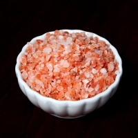 ( Food Grade ) Himalayan Crystal Salt - Dark Pink - (Coarse) - 1 Kilo 2.2 Pounds - Imported by TheSpiceLab Inc. ( Food Grade ) Himalayan Crystal Salt - Dark Pink - (Coarse) - 1 Kilo 2.2 Pounds - Imported by TheSpiceLab Inc.