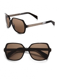 THE LOOKRound square style Plastic framesLogo etched lens Leather accented temples Signature case includedTHE COLORBlack with brown lensesORIGINMade in Italy THE LOOKRound square style Plastic framesLogo etched lens Leather accented temples Signature case includedTHE COLORBlack with brown lensesORIGINMade in Italy