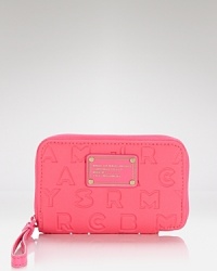 MARC BY MARC JACOBS' translates its always on-trend style to technology with this neoprene iPhone wristlet. Printed with the designer's signature dreamy motif, it's a case that's totally on point. MARC BY MARC JACOBS' translates its always on-trend style to technology with this neoprene iPhone wristlet. Printed with the designer's signature dreamy motif, it's a case that's totally on point.
