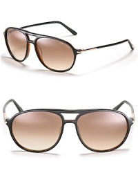 Classic lightweight aviator sunglasses with rounded frames and double bar design. Classic lightweight aviator sunglasses with rounded frames and double bar design.