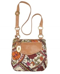This sleek design has fashionable function all figured out. Keep your day on track while looking oh-so stylish with the Modern Cargo Fabric Organizer from Fossil. This sleek design has fashionable function all figured out. Keep your day on track while looking oh-so stylish with the Modern Cargo Fabric Organizer from Fossil.