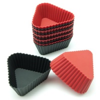 Freshware CB-307 12-Pack Triangle Silicone Reusable Baking Cup Freshware CB-307 12-Pack Triangle Silicone Reusable Baking Cup
