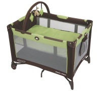 Graco Pack 'N Play On the Go Travel Playard, Go Green Graco Pack 'N Play On the Go Travel Playard, Go Green