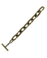 Incorporate a little vintage flavor into your style. Vince Camuto's stylish Kiss Bracelet features a small link design in brass tone mixed metal. Approximate length: 8 inches. Incorporate a little vintage flavor into your style. Vince Camuto's stylish Kiss Bracelet features a small link design in brass tone mixed metal. Approximate length: 8 inches.