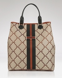 The perfect way to carry on this season? Longchamp's spacious jacquard tote, accented by rich leather trims and covered in the label's heritage-inspired logo. The perfect way to carry on this season? Longchamp's spacious jacquard tote, accented by rich leather trims and covered in the label's heritage-inspired logo.