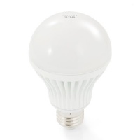 INSTEON 2672-222 LED Bulb, 8-watt INSTEON 2672-222 LED Bulb, 8-watt