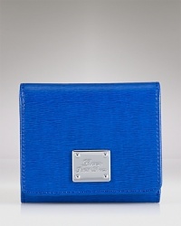 Not all wallets are created equal. This tri-fold Lauren Ralph Lauren style gets ahead with its well-organized design, defined by 3 slip pockets and 6 card slots. Not all wallets are created equal. This tri-fold Lauren Ralph Lauren style gets ahead with its well-organized design, defined by 3 slip pockets and 6 card slots.