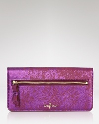 Bulky accessories are an on-the-go fail, which is why we opt for sleek pieces like this leather Cole Haan wallet. It's styled to be slim with a spacious interior. Bulky accessories are an on-the-go fail, which is why we opt for sleek pieces like this leather Cole Haan wallet. It's styled to be slim with a spacious interior.