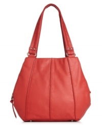 Simply irresistible. This practical yet polished silhouette from Tignanello will take you from deskside to dinner without missing a beat. The sumptuous leather is gracefully adorned with signature hardware, elegant stitching and discrete stud accents, while the interior offers plenty of room for everyday essentials. Simply irresistible. This practical yet polished silhouette from Tignanello will take you from deskside to dinner without missing a beat. The sumptuous leather is gracefully adorned with signature hardware, elegant stitching and discrete stud accents, while the interior offers plenty of room for everyday essentials.