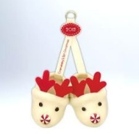 Hallmark 2012 - Grandbaby's First 1st Christmas - Keepsake Ornament Hallmark 2012 - Grandbaby's First 1st Christmas - Keepsake Ornament