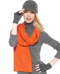 Whether you're behind the wheel or out walking the dog, these chic fingerless wool driver gloves from MICHAEL Michael Kors are the perfect companion. Whether you're behind the wheel or out walking the dog, these chic fingerless wool driver gloves from MICHAEL Michael Kors are the perfect companion.