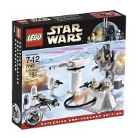 LEGO Star Wars Echo Base (7749) LEGO Star Wars Echo Base (7749)