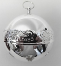 Wallace Limited Collector's Edition 2004 34th Edition Silverplated Christmas Sleigh Bell Ornament Wallace Limited Collector's Edition 2004 34th Edition Silverplated Christmas Sleigh Bell Ornament