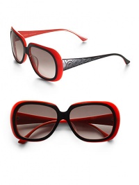 THE LOOKRounded rectangle acetate frame Austrian crystals and etching detailsUVA/UVB protectionORIGINImported THE LOOKRounded rectangle acetate frame Austrian crystals and etching detailsUVA/UVB protectionORIGINImported