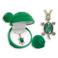 TURTLE Crystal Pendant Necklace in Turtle shaped Gift Box TURTLE Crystal Pendant Necklace in Turtle shaped Gift Box